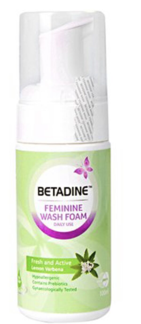 Betadine FW Wash Foam Fresh and Active (100ml) Bọt vệ sinh phụ nữ hàng ngày tươi mát năng động