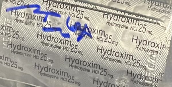 HYDROXIM 25 (Hydroxyzine 25ng) H/30 viên