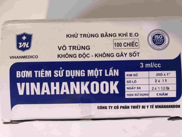 Bơm tiêm 3 cc 25 H/100 cây